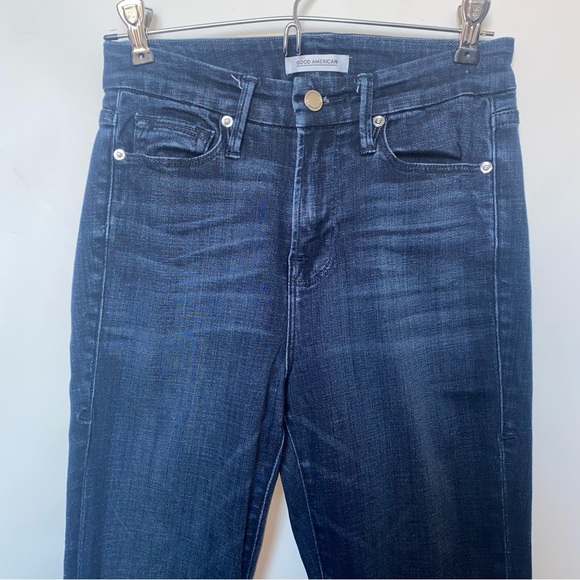 Good American | Good Waist blue025 - Picture 9 of 11